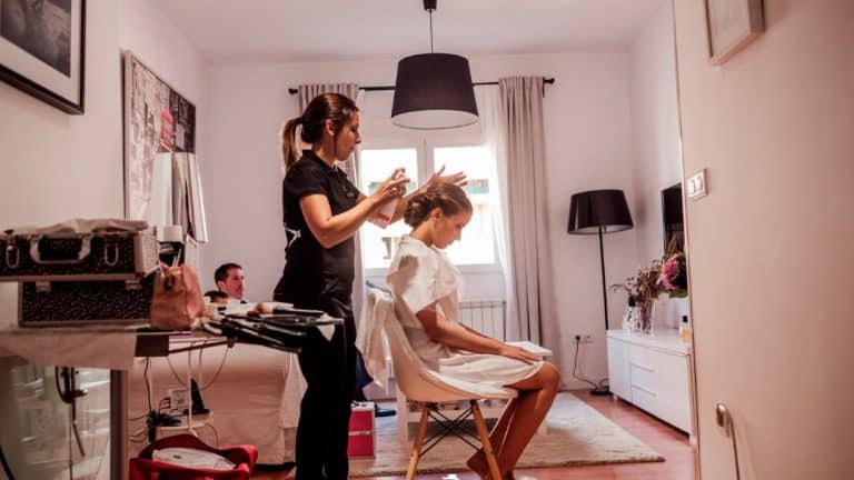 ¿Cómo trabajan las peluquerías a domicilio?