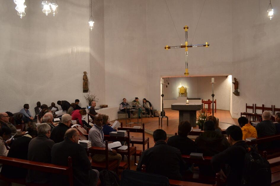 Cómo descubrir si necesito ir a una iglesia independiente