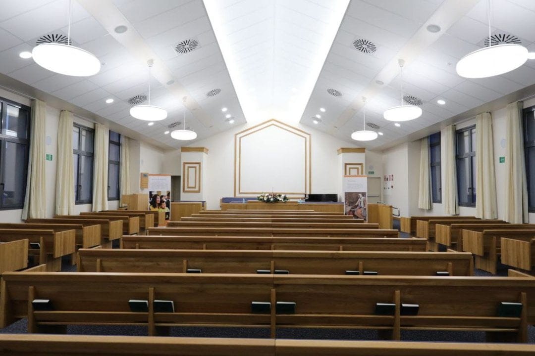 Consejos a tener en cuenta al visitar una iglesia de mormones Consejos a tener en cuenta al visitar una iglesia de mormones
