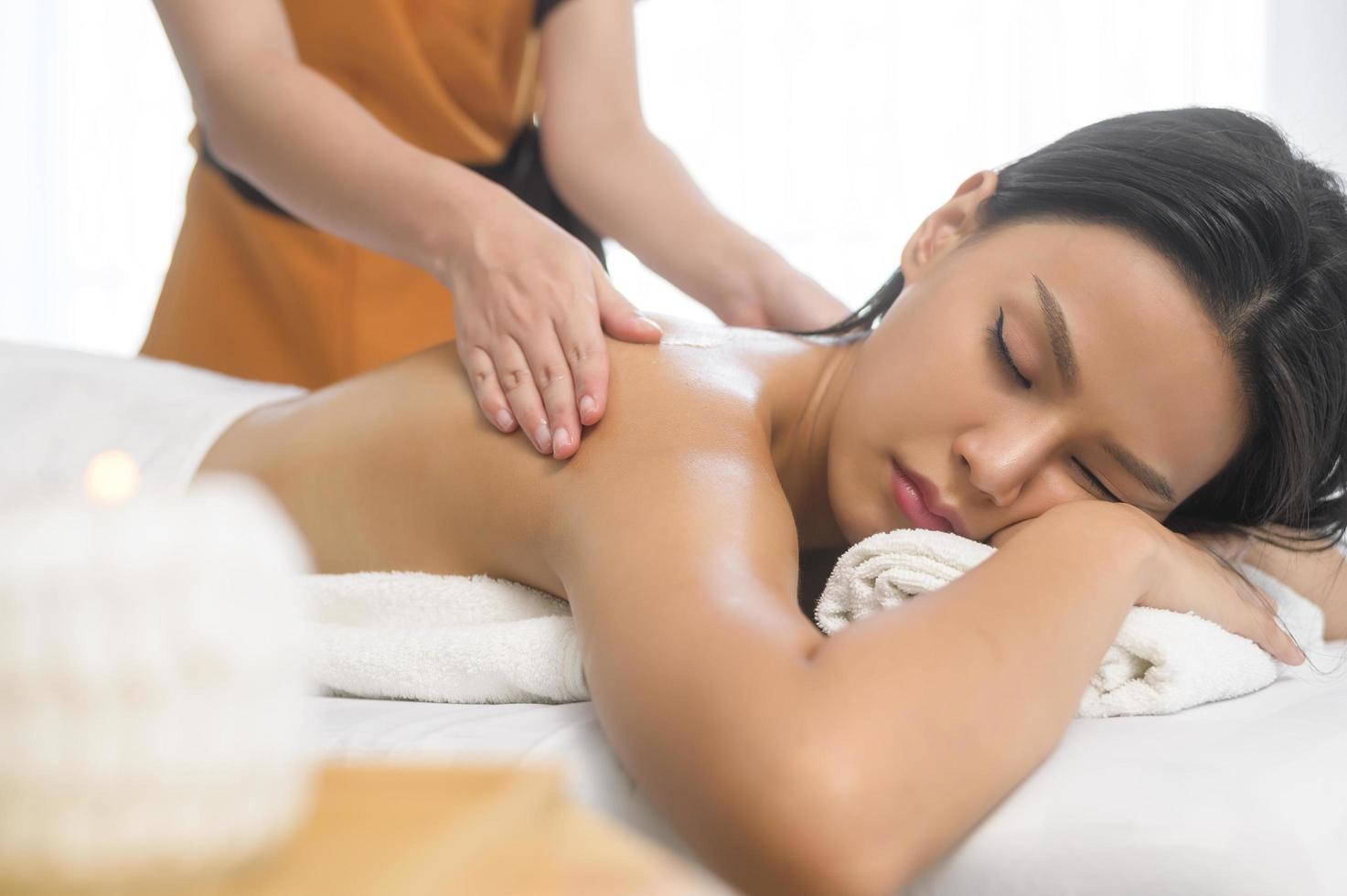 ¿Por que elegir un masaje asiático?