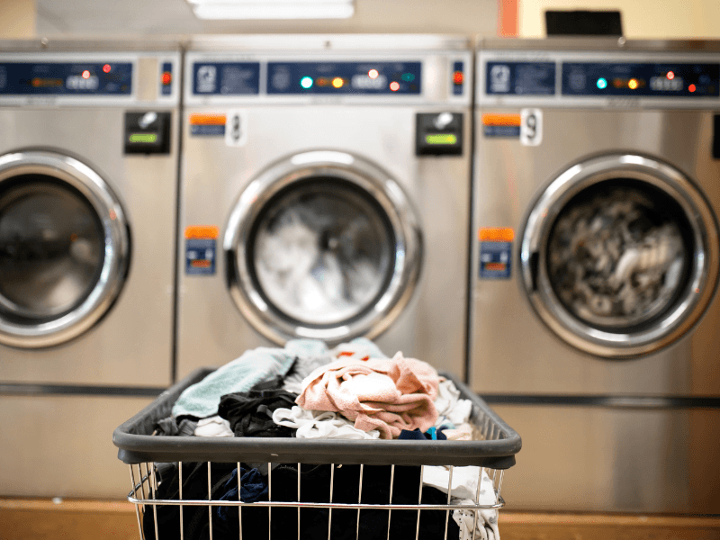 ¿Qué servicios ofrece una lavandería de ropa?