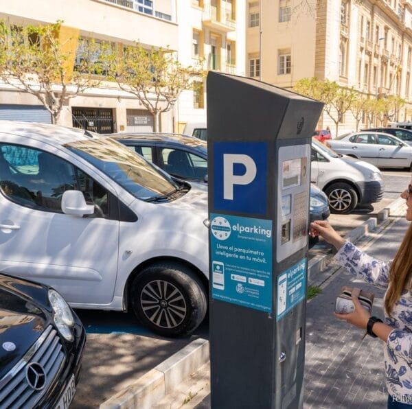¿Es lo mismo un aparcamiento público que un parking gratis?