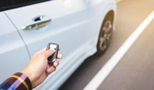 Llaves y controles para auto cerca de mi ubicación