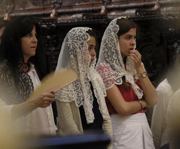 Misa tradicional en latín cerca de mi ubicación