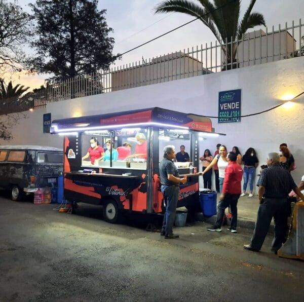 Por qué deberías visitar un food truck de tacos