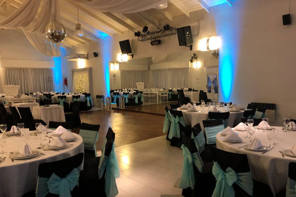 ¿Cuándo debo alquilar un salón de fiesta?