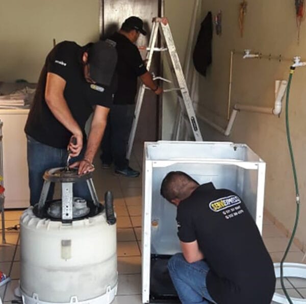 Donde arreglan refrigeradores cerca de mi ubicación